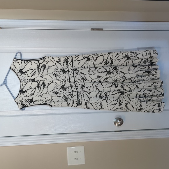 Talbot's mid length dress - Picture 3 of 4